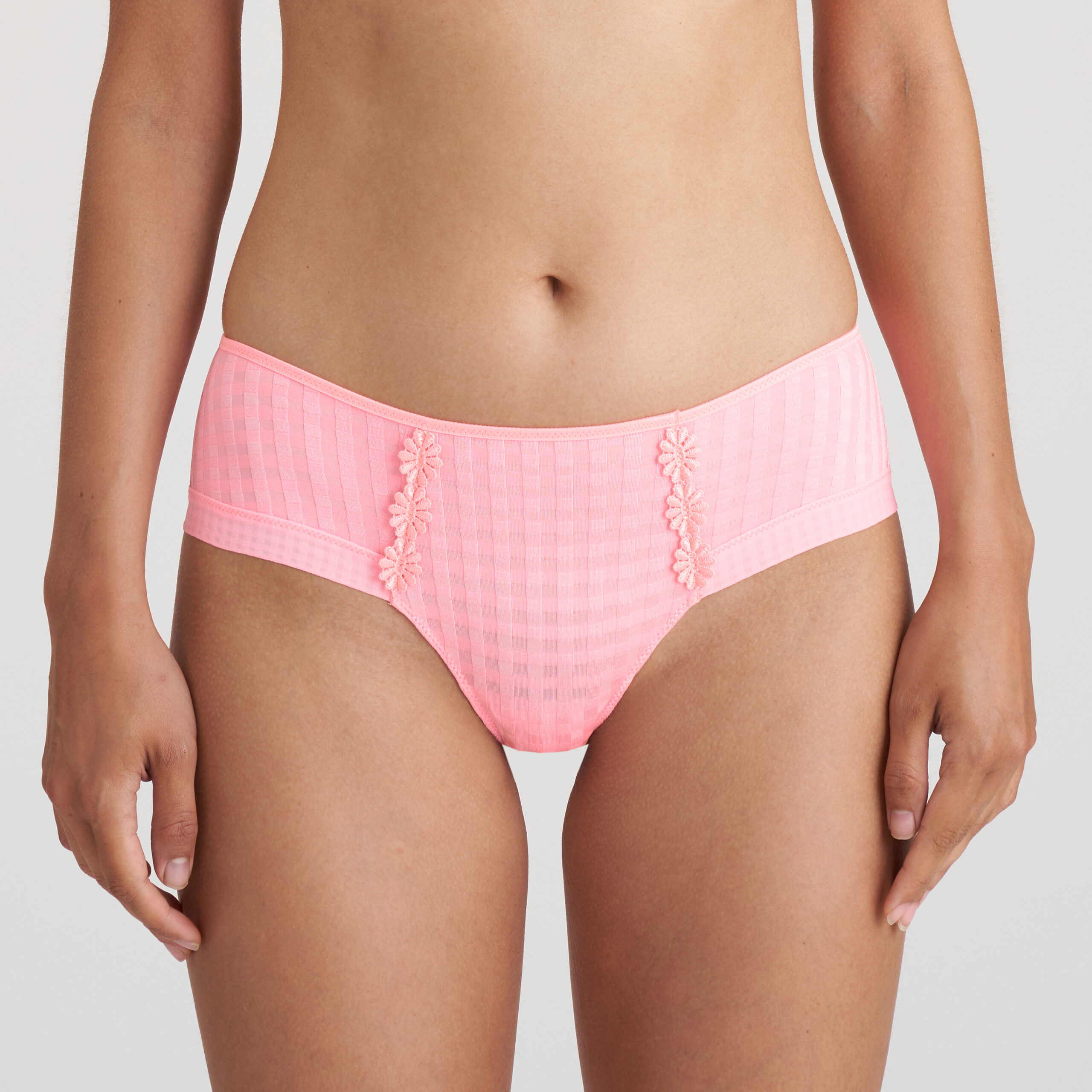 Avero_Avero_Shorty_Rose_0500415_PPF_1